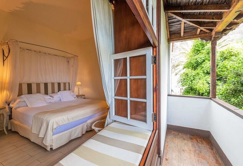 سوئیت با بالکن, Isla Baja Suites
