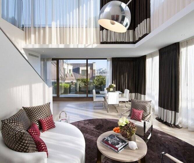 سوئیت با چشم‌انداز, Mandarin Oriental Paris