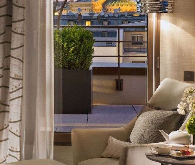 سوئیت با چشم‌انداز, Mandarin Oriental Paris