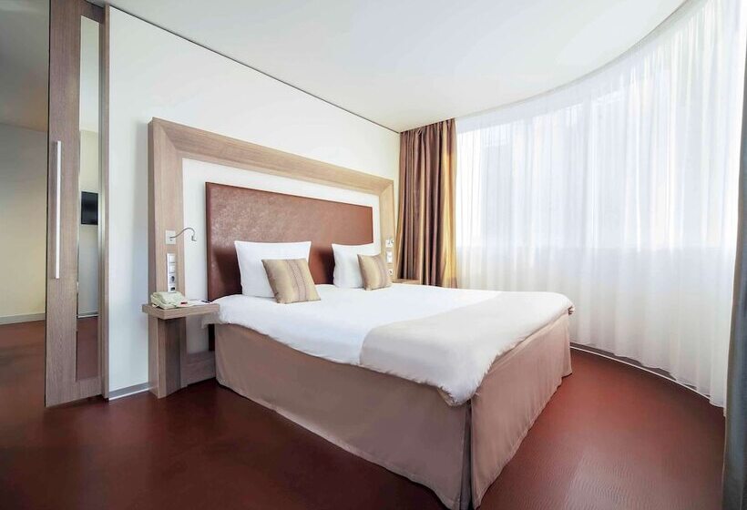 اتاق سوپریور, Novotel Yekaterinburg Centre