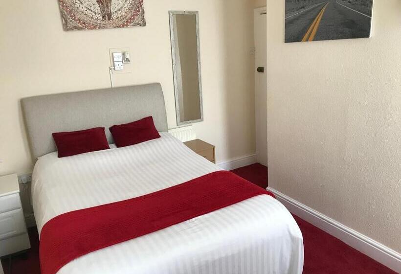 Quarto Estandar Banheiro Compartilhado, Victoria House   Self Catering Quiet Guesthouse   Adult Singles And Couples Only