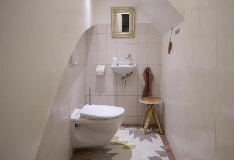 اتاق استاندارد, Het Gecroonde Swaert B&b
