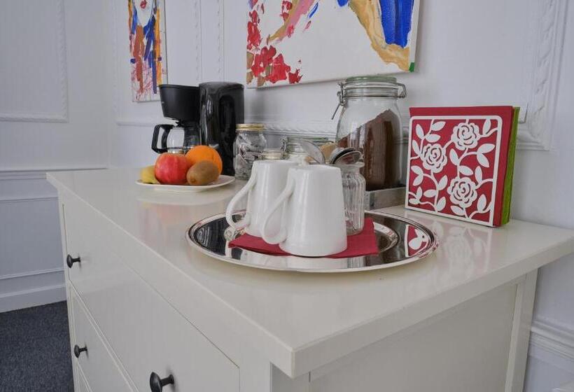 اتاق استاندارد, Het Gecroonde Swaert B&b