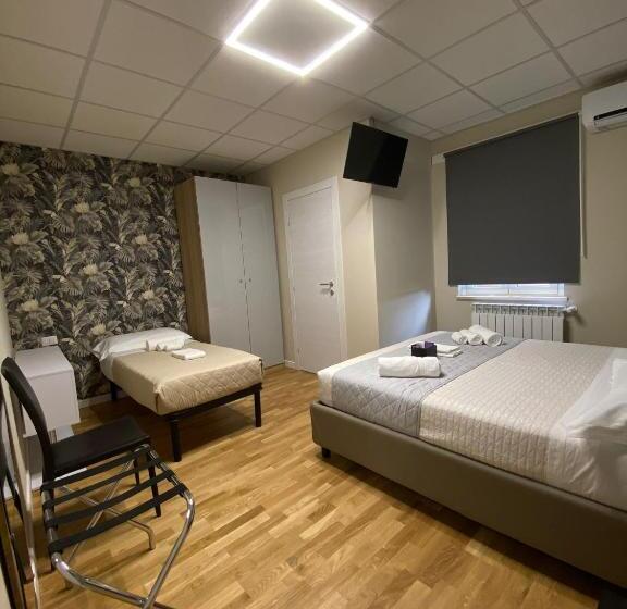 اتاق ساده سه‌ نفره, Terra Ciociara B&b