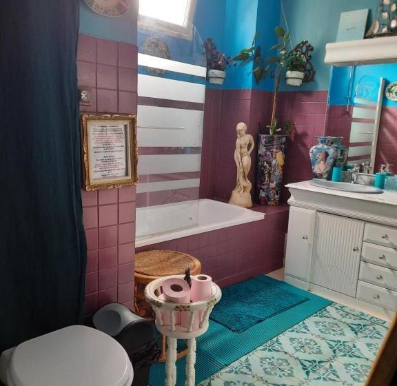 اتاق استاندارد با تخت بزرگ, Melle Rose à Trouville