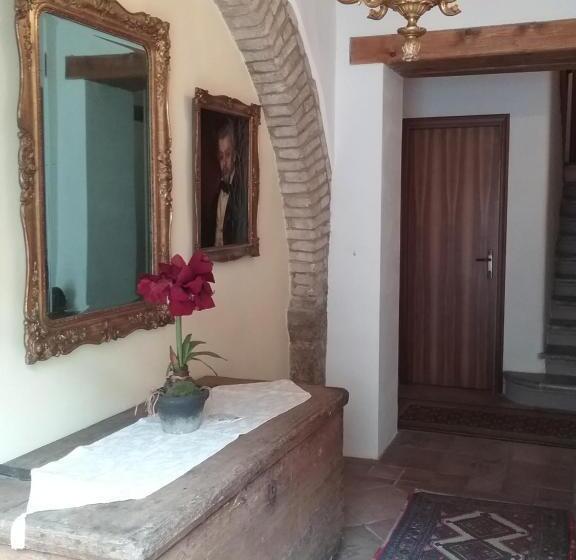 اتاق استاندارد, Torre Cà Emo   Dormire A Serravalle
