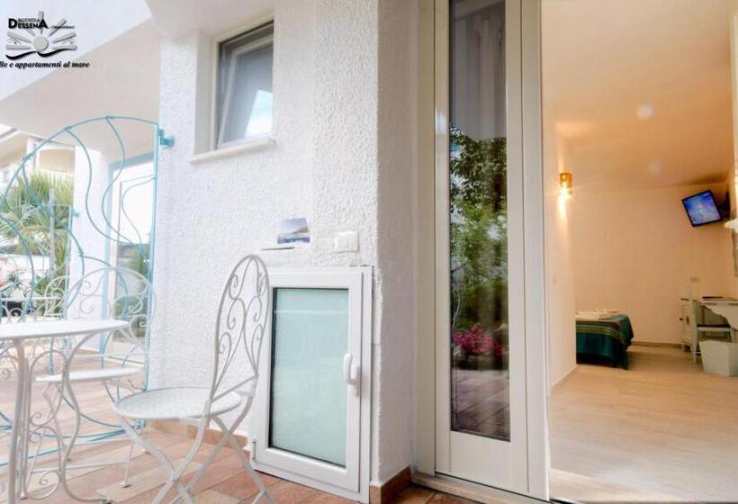 Номер Стандарт Вид на Бассейн, Villa Dessena Guest House