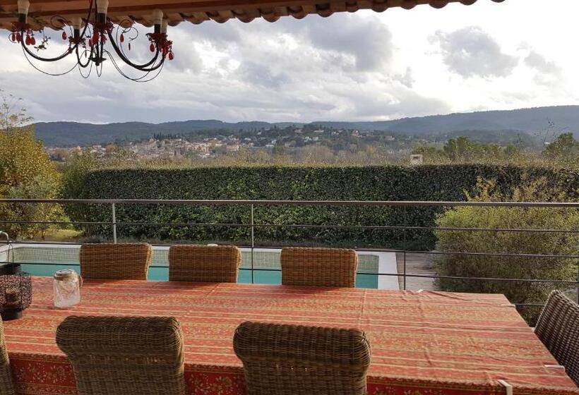 Номер Стандарт Трехместный, Villa Chamarel
