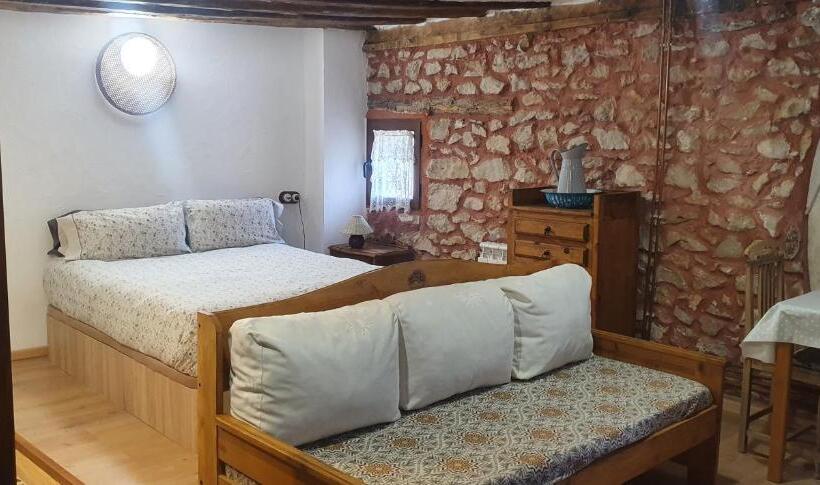 디럭스 룸, El Bú, B&b En El Alto Tajo