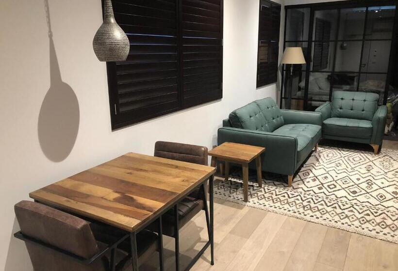 آپارتمان 1 خوابه, Timber Door Luxury Accommodation Geelong