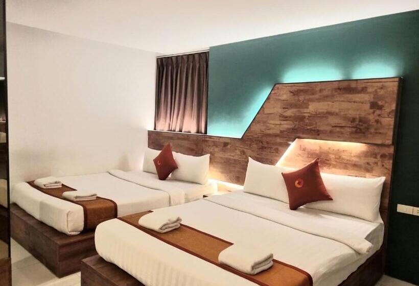 اتاق لوکس خانوادگی, Cozi Inn Hotel, Bangkok