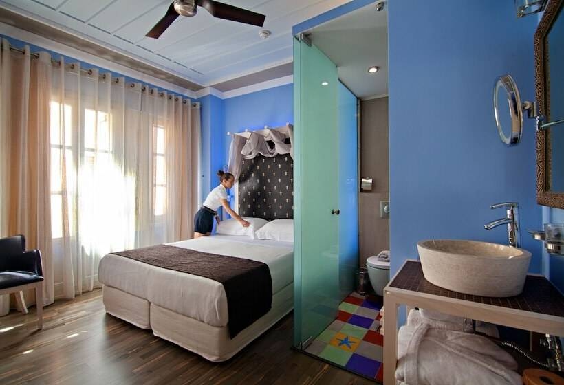 Quarto Deluxe, Elia Fatma Boutique