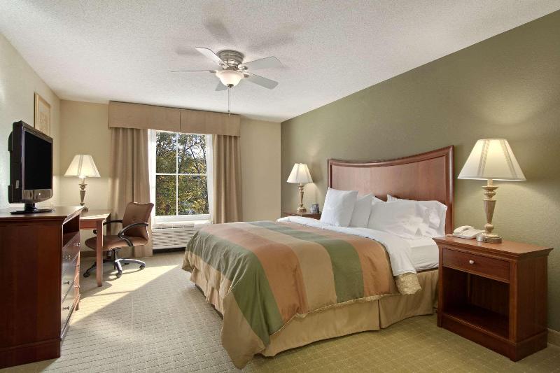 带大床的套房, Homewood Suites By Hilton Rochester   Victor