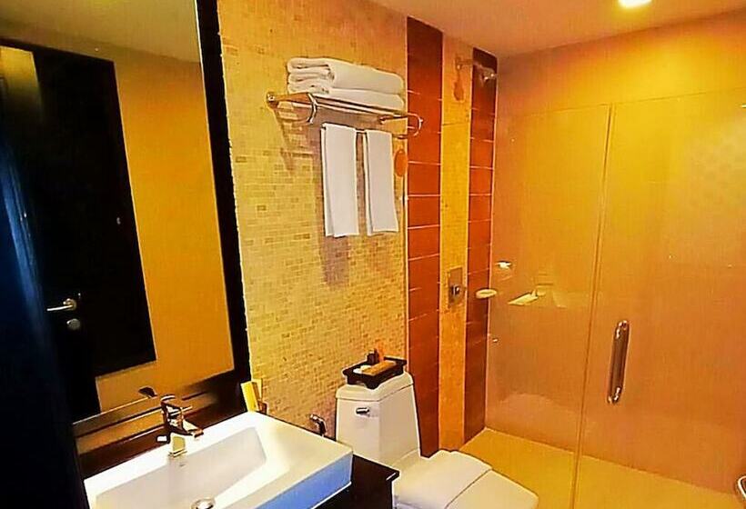 سوئیت خانواده 2 خوابه, Royal Thai Pavilion Jomtien