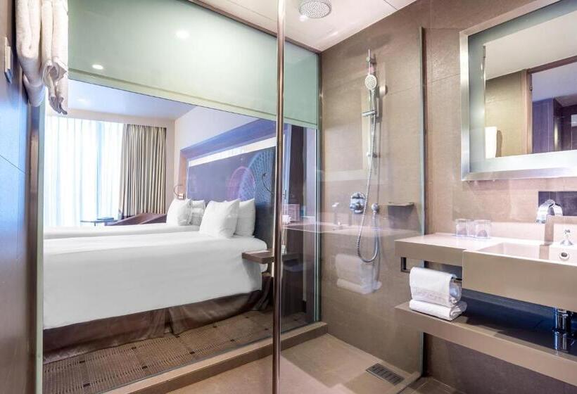 プレミアムルーム, Novotel Bangkok Platinum Pratunam