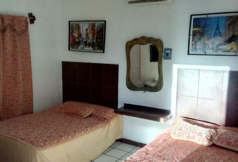 标准间, Quinta Sierra