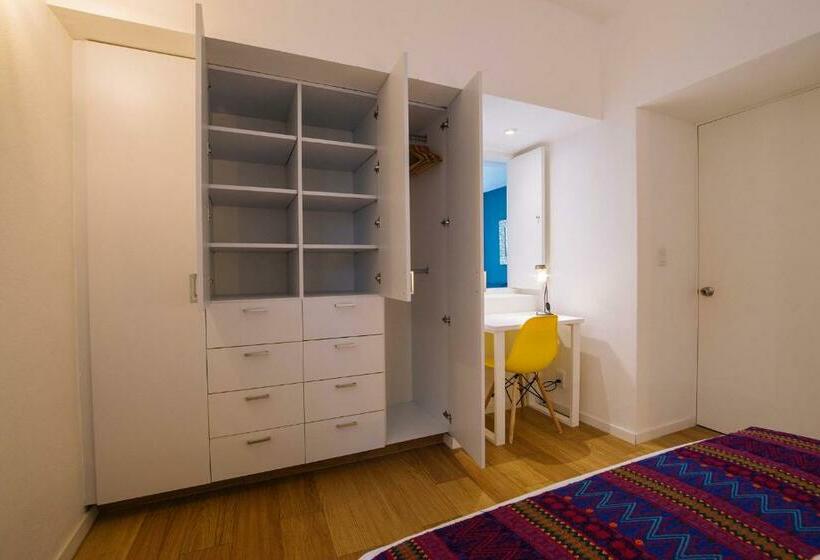 آپارتمان 1 خوابه با بالکن, Myplace Zocalo