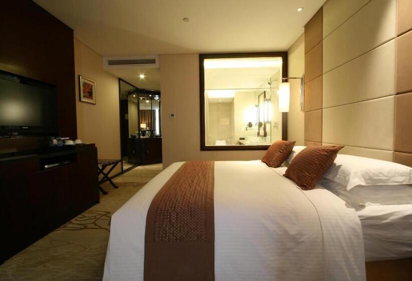 Номер Deluxe, Liaoning International