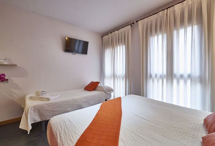 Habitación Familiar, Real De Illescas