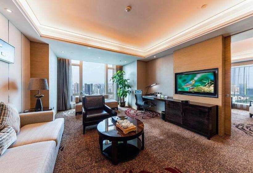 سوییت لوکس, Shenzhen Langyue International