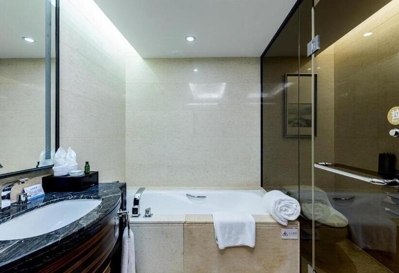 اتاق اجرایی, Shenzhen Langyue International
