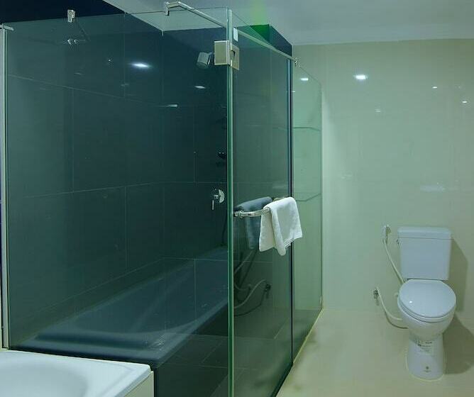 Deluxe Triple Room, Starry Angkor