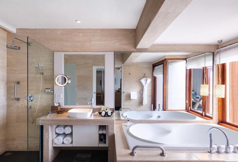 1 Schlafzimmer Premium Villa, Taj Coral Reef Resort & Spa