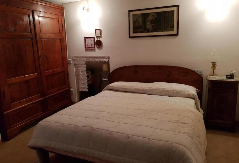 Семейный Номер, B&b La Rocca