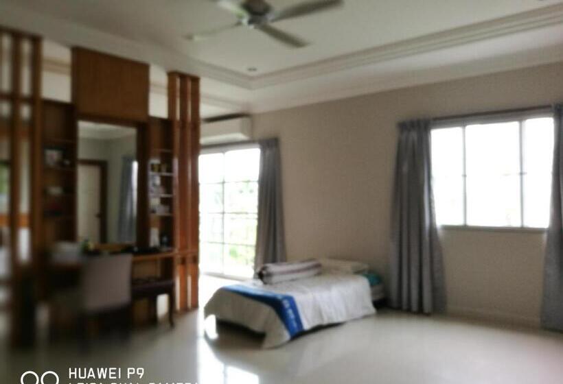 Семейный Номер Deluxe, Guesthouse Dragon Place