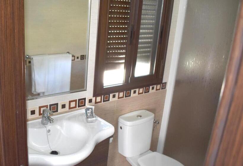 اتاق استاندارد, Iznájar Suites