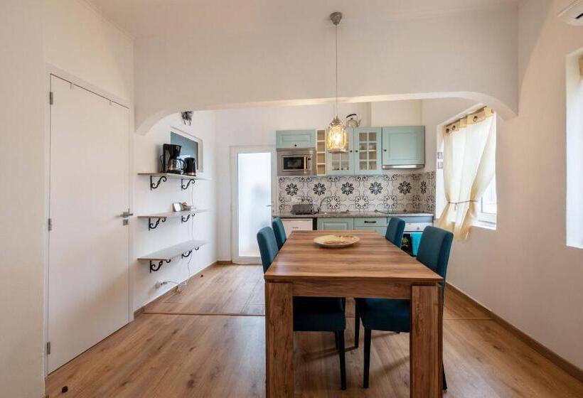 家庭工作室, O Quintal Guesthouse
