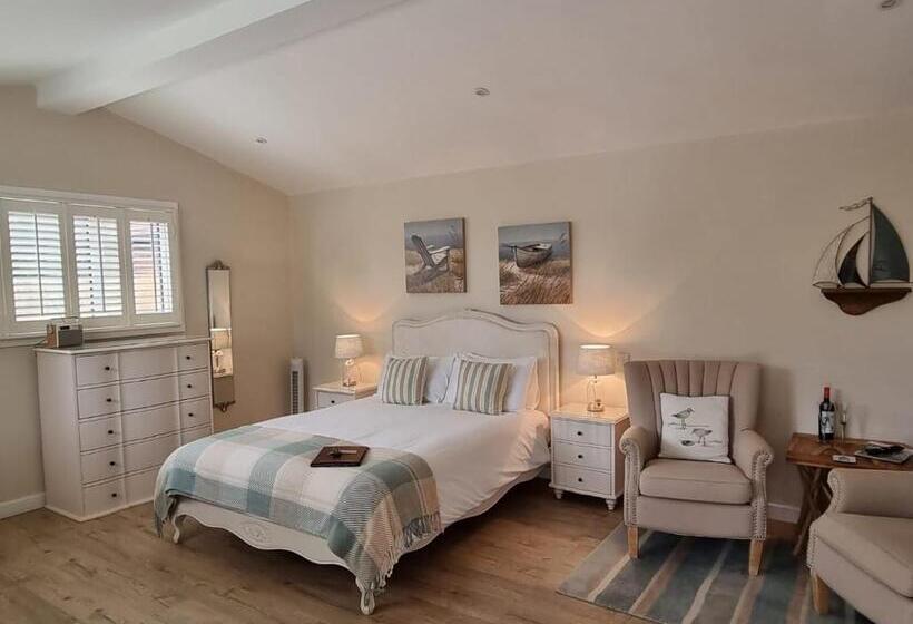 Люкс Кровать Кинг, Willow House B&b