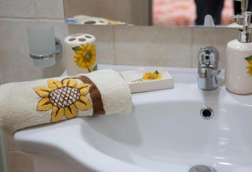Номер Стандарт Трехместный, B&b G.verdi