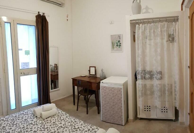 اتاق استاندارد, Casale Terra Sole B&b
