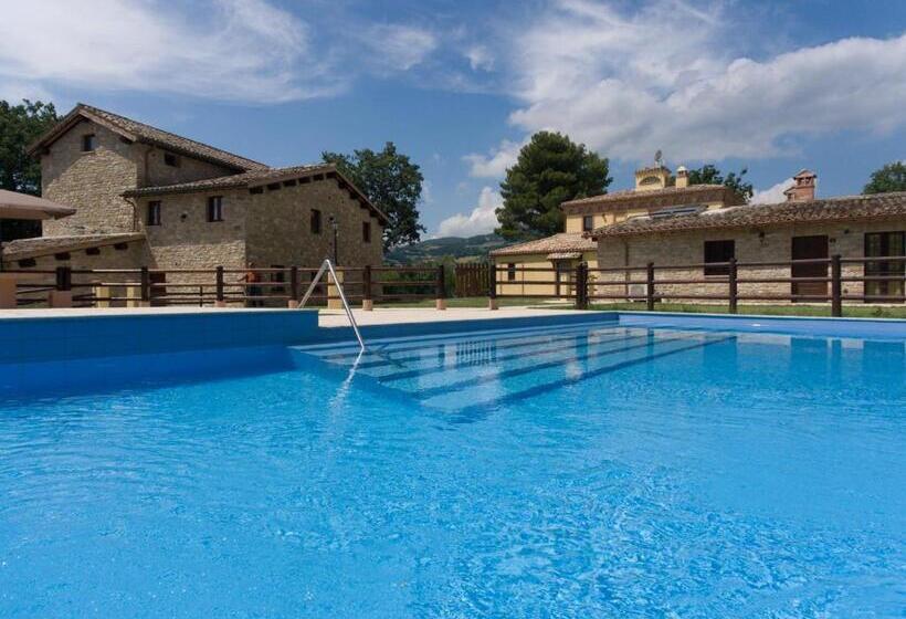 اتاق کلاسیک سه تخته, Borgopratole Countryhouse