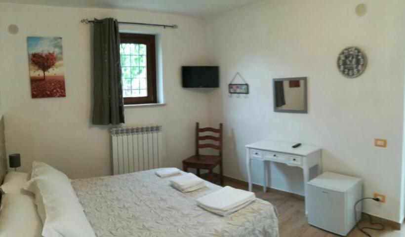 اتاق سوپریور چهار تخته, Borgopratole Countryhouse