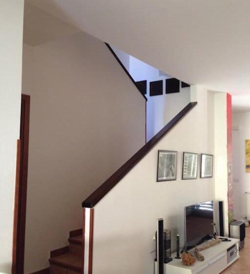 آپارتمان 1 خوابه با چشم‌انداز باغ, Torre Sances House