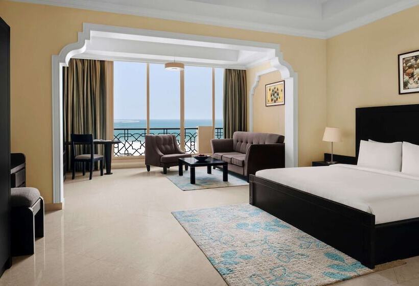 Номер Deluxe, Al Hamra Residence