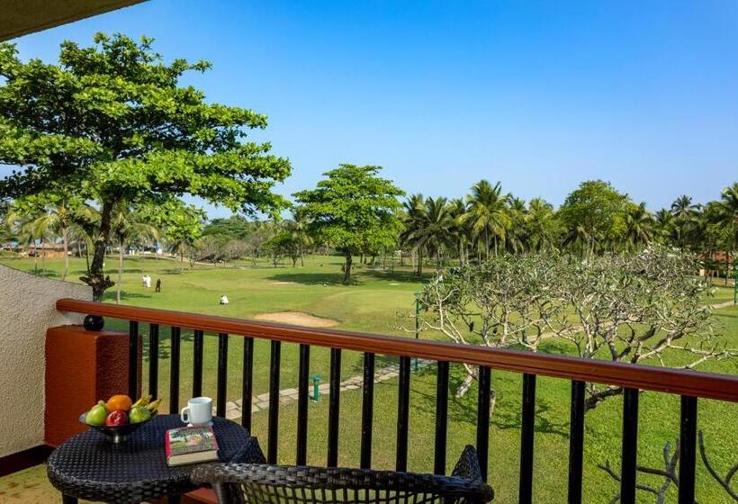 اتاق استاندارد با چشم‌انداز باغ, Caravela Beach Resort
