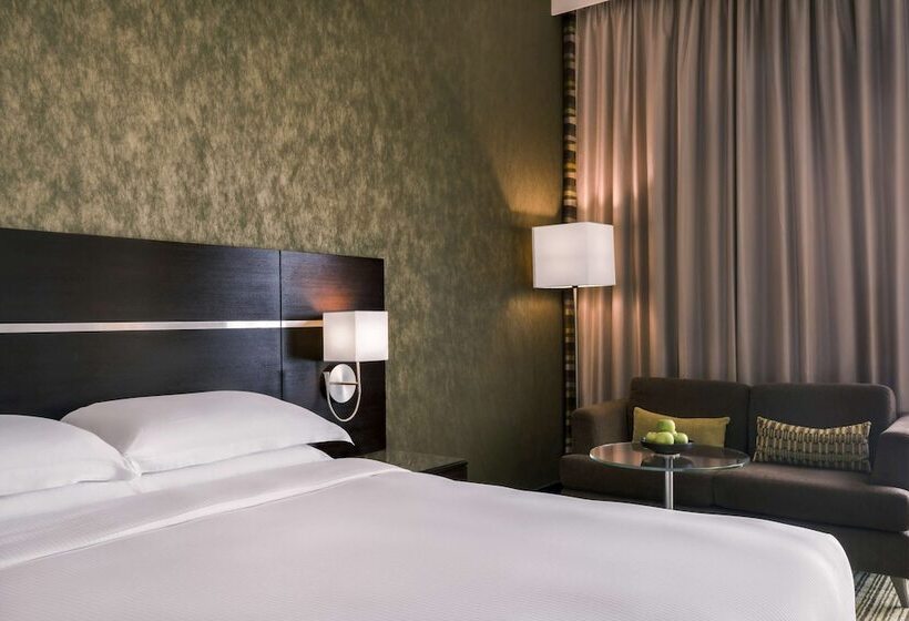 اتاق کلاب, Hyatt Regency Oryx Doha