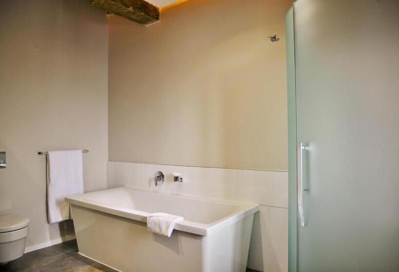 Quarto Deluxe, Reef