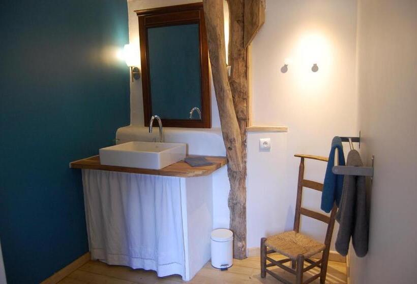 Апартаменты 1 Спальня Вид на Сад, Chambre D Hôte Et Gîte De Cantagrel