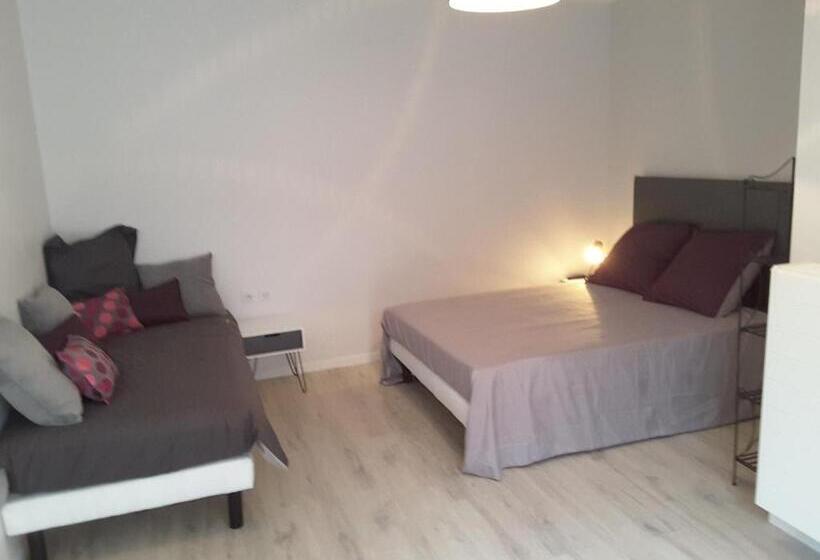 اتاق استاندارد سه نفره, Villa Vi Lyon Est Chambres D Hôtes