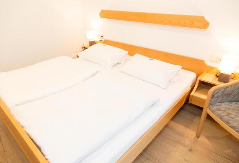 اتاق استاندارد با بالکن, Landgasthof Ritter