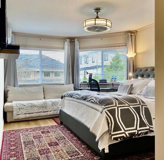 Suite, Jessicahouse Ltd