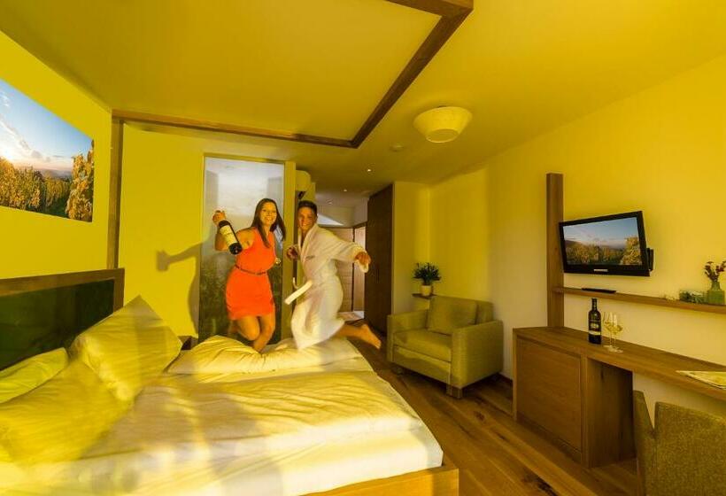 디럭스 룸, Weingut Wohlfühlzimmer Adam Lieleg
