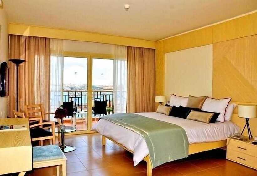 سوییت با چشم‌انداز دریا, Eden Rock Hotel Namaa Bay