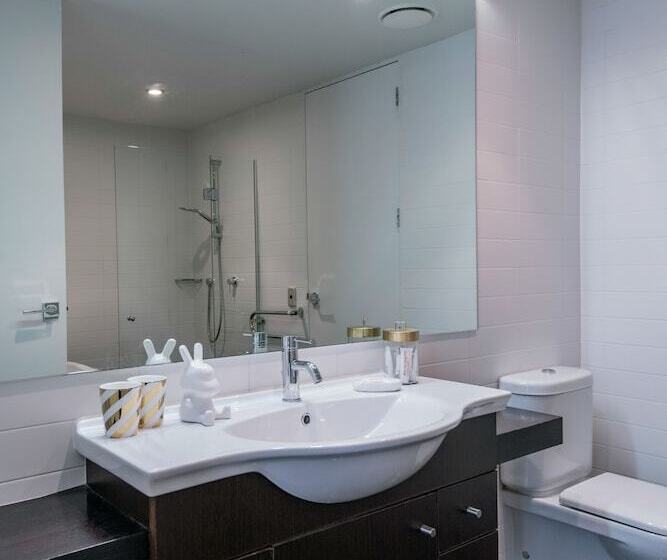 استودیو اجرایی, Museum Apartment Hotel, Independent Collection By Evt