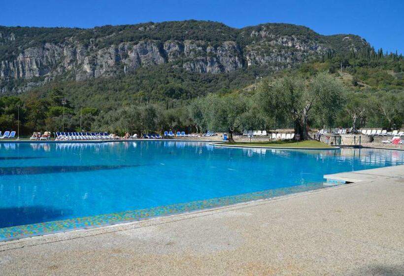 آپارتمان 2 خوابه, Garda Apartments In Euroresidence