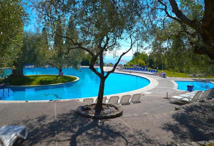 آپارتمان 2 خوابه, Garda Apartments In Euroresidence